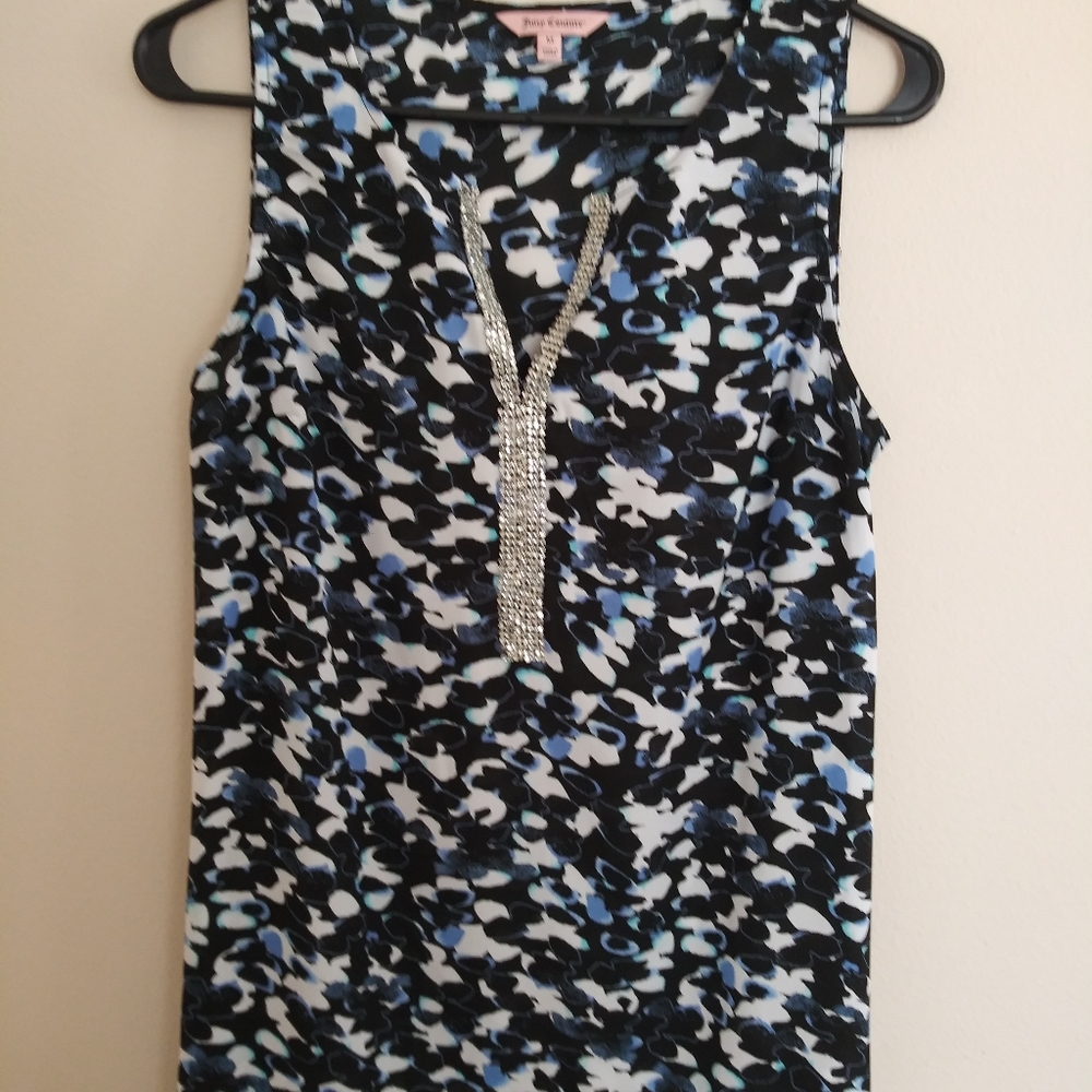 Sleeveless top